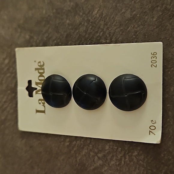 VTG LA MODE Black and Brown Leather Look Coat Buttons - Picture 4 of 9